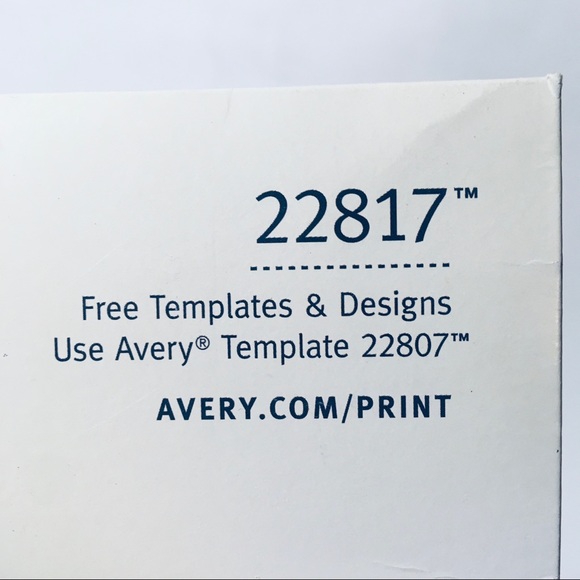 Avery 2" Round Labels for Laser Or Inkjet Printers, 58 Glossy White Labels 22817 - Picture 6 of 7